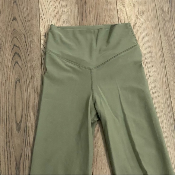 The Upside Thia Flared Pants Green Women’s Size XS - Picture 2 of 12